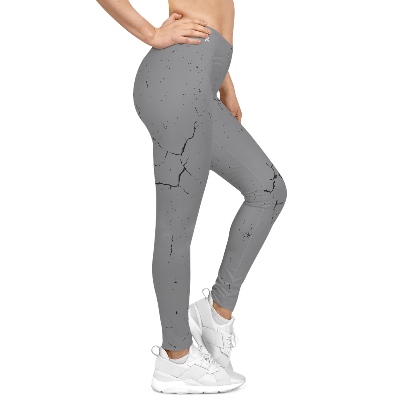 Stylish Cracked Pattern, Gray Leggings - Yoga Pants, Fitness training, Active Wear.