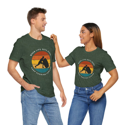 'When life gets hard, keep pushing forward', gym motivation Sunset Retro colors - Vanguard Athletics - Be ready